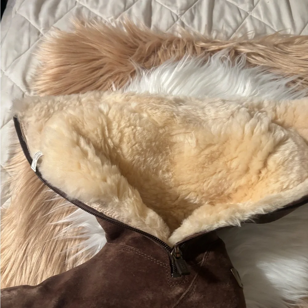 UGG Brown Suede Boots with Cream Fur